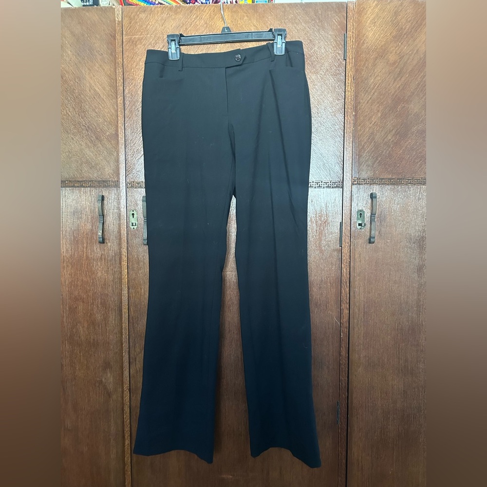 Calvin Klein Women’s Elegant Modern Fit Black Trousers with pockets size 6